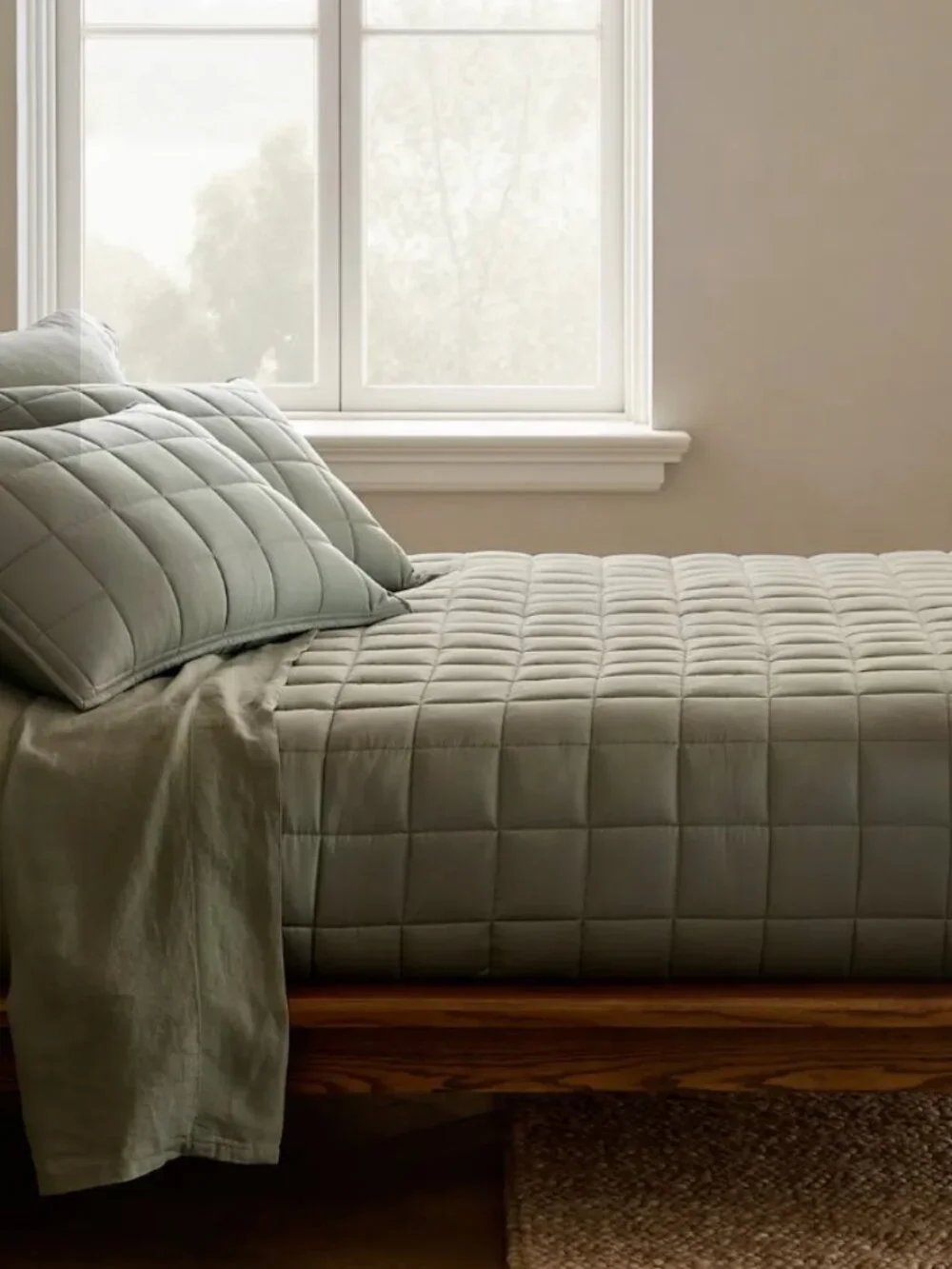 NWOT QUINCE Organic Bamboo Box Quilt Sage Queen